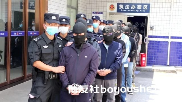 
安徽铜陵警方破获“2.24”跨境网络赌博案 